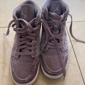 Air Jordan Velvet Lavender size 6.5 in great condition. Worn a few times only.